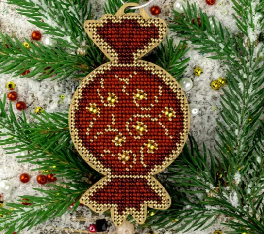 .Siuvinėjimo karoliukais rinkinys žaisliukas saldainis raudonas2 (Wonderland FLK-444)