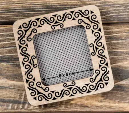 Magnetiniai rėmeliai 6 x 6 cm siuviniui (Wonderland FLMP-003)