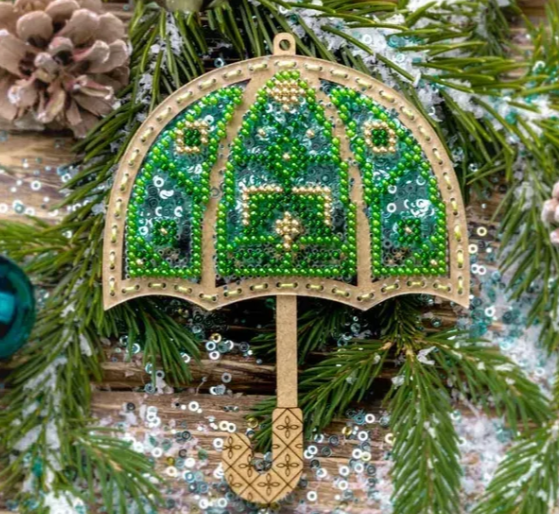 Siuvinėjamas karoliukais ant plastiko žaisliukas Žalias skėtis (Wonderland FLPL-071)