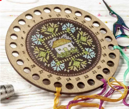 .Siuvinėjama siūlų rūšiuoklė Namas tarp gėlių (Wonderland FLTL-083)