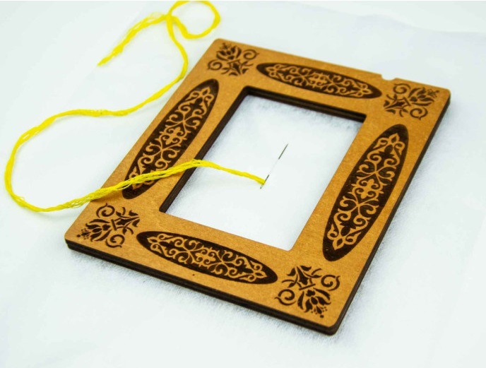 .Medinis magnetinis lankelis - rėmelis, 15x13 cm (PM-004)